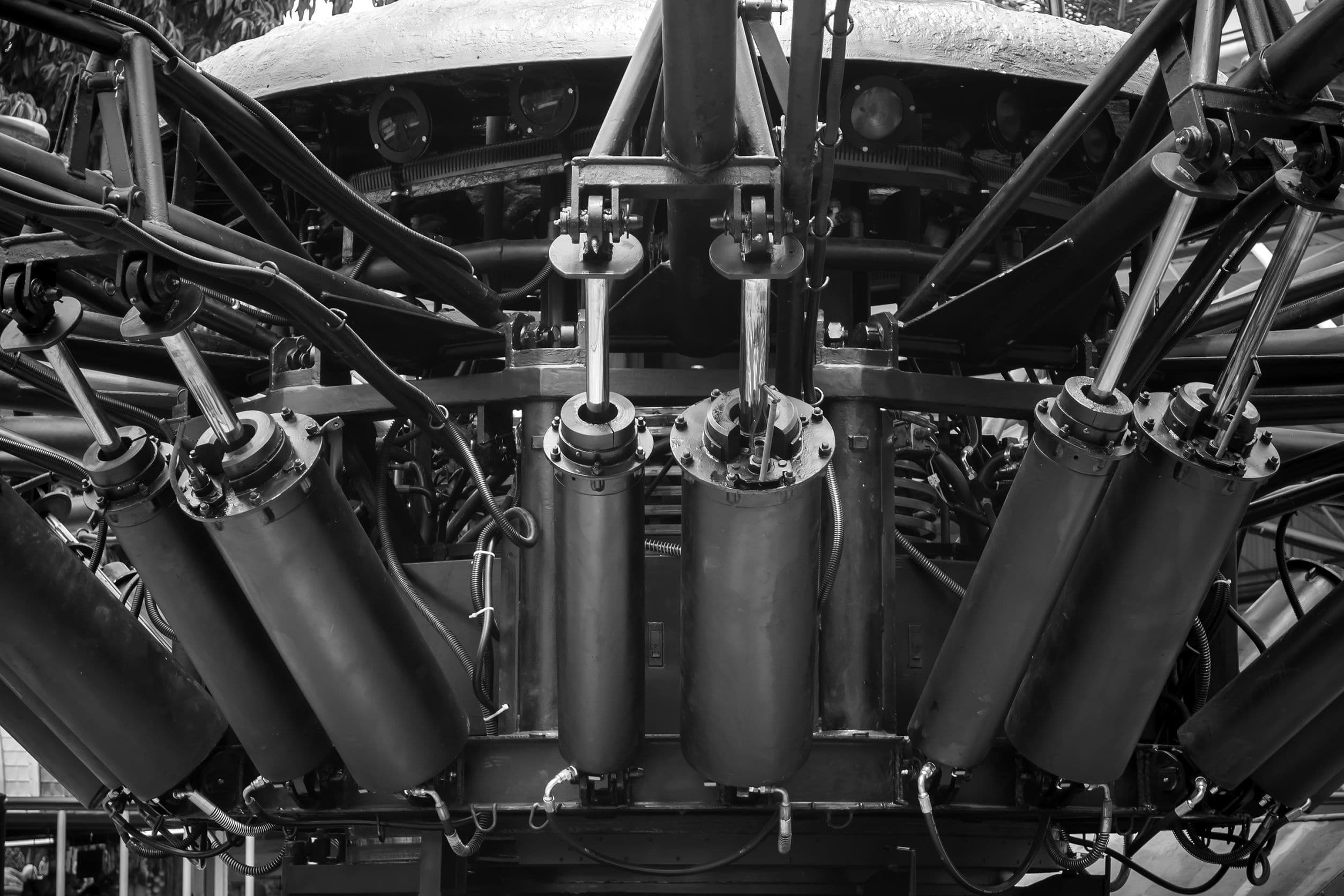 hydraulic02.jpg